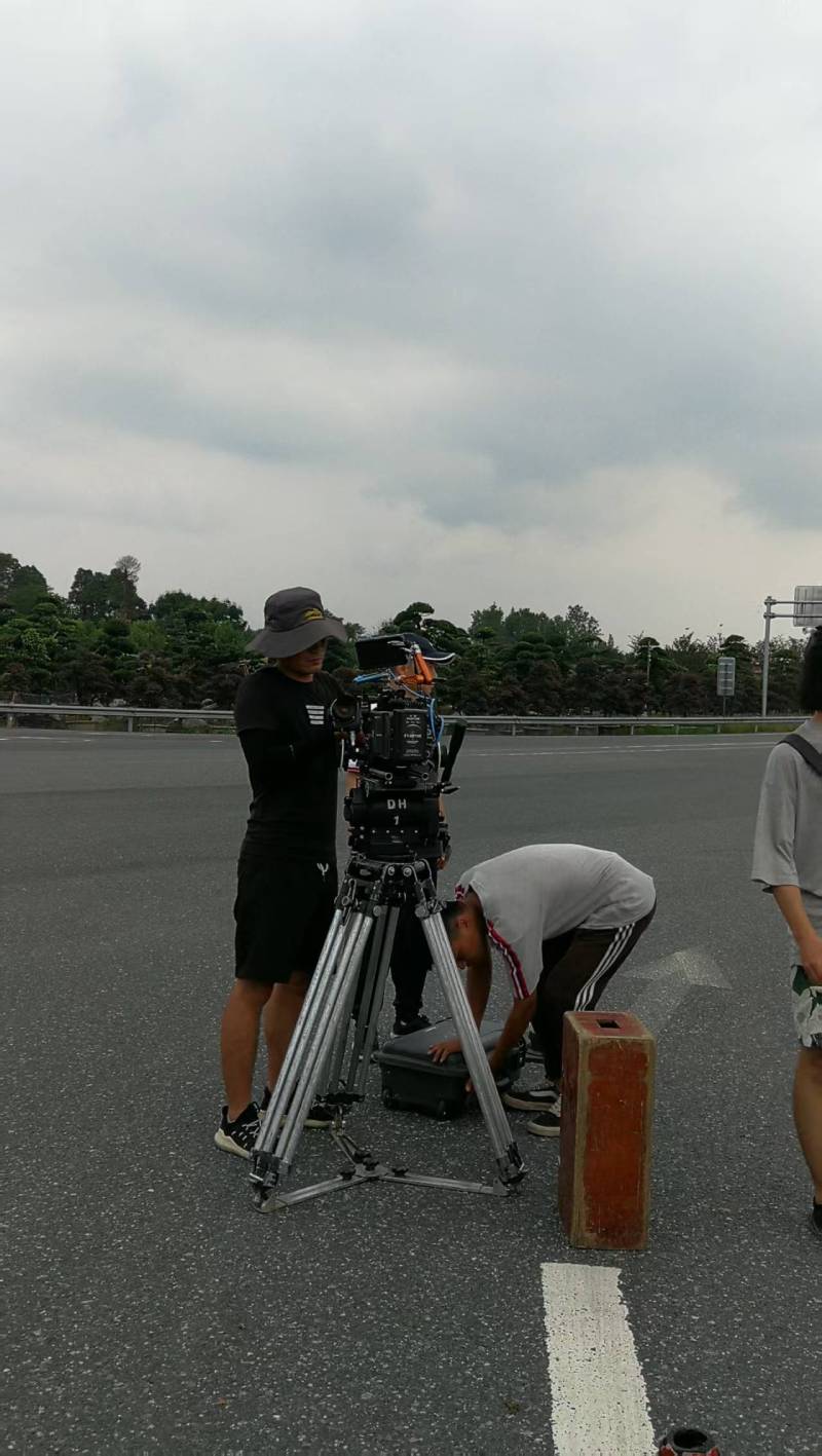 聚焦道外区产品视频拍摄，以专业视角雕琢产品高光影像